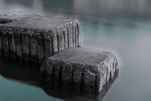 4歳児が落ち着いて見れるアニメの見放題サービスは？